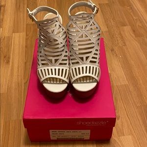 Sandal- Wedges, Anya, White Size 5.5